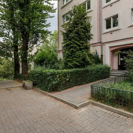 Bluebell Muranow Apartment *